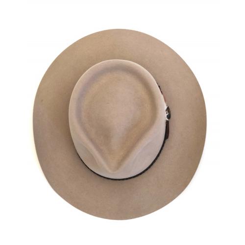 immagine che rappresenta il cappello akubra stockman sabbia